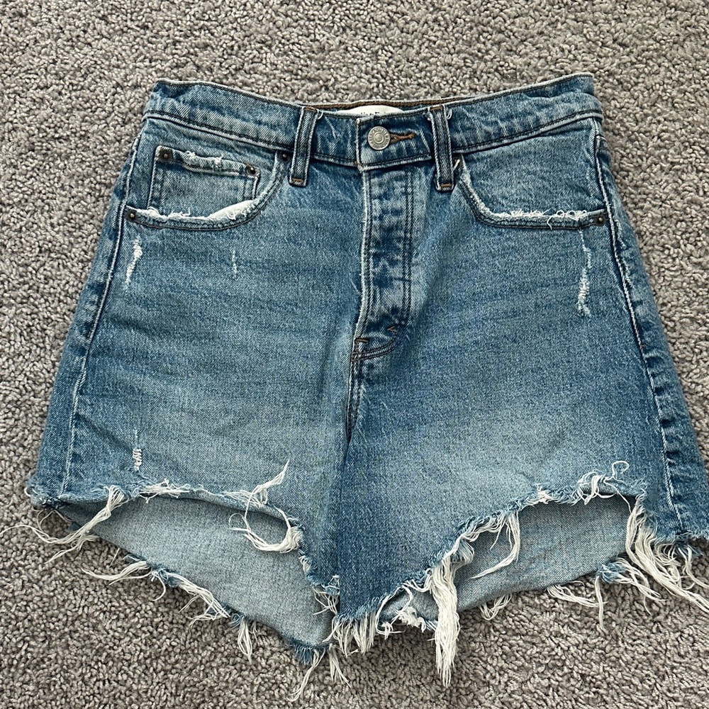 Abercrombie & Fitch The Dad Short High Rise
